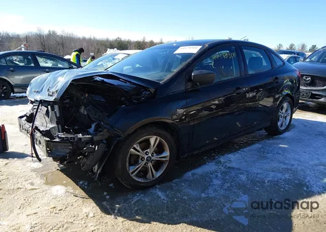 2016 Ford Focus S from USA, damaged, VIN 1FADP3E2XGL342420